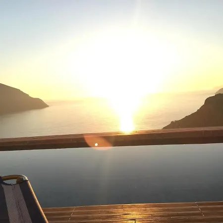 Kastelli Sunset Αργινώντα